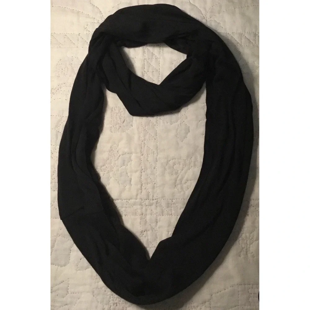 New In Bag‎ Zipello Infinity, Scarf, Black With Zipper Pocket